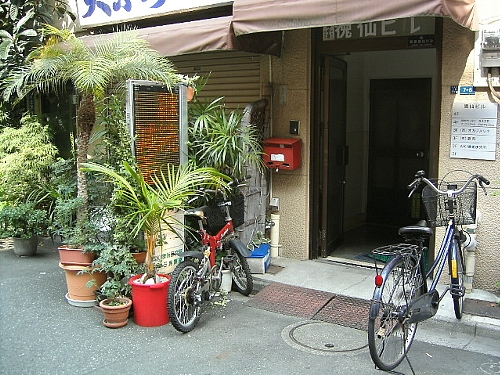 入り口